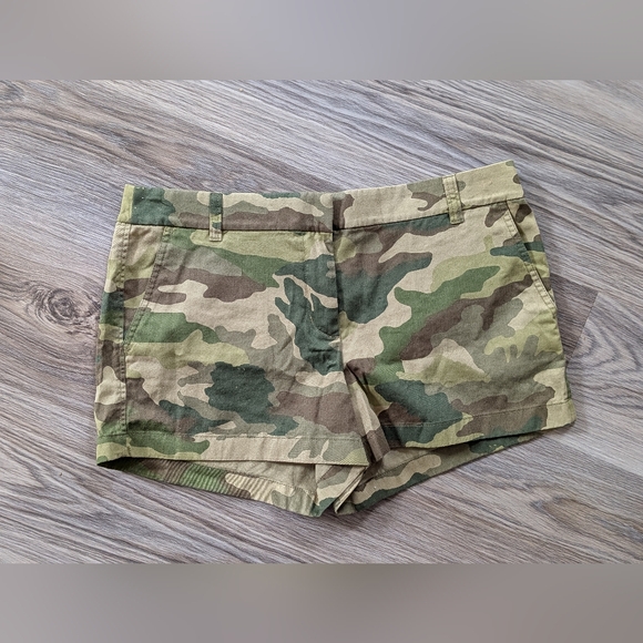 J. Crew Pants - NEW Women's J Crew Shorts Size 12 Camo Camouflage Print Summer 100% Cotton